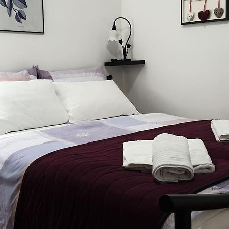 Alex Apartment Zemun Экстерьер фото